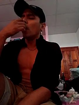jeff6420 online show from May 2, 11:57 am