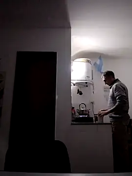 Alejandro83bsf online show from August 9, 3:56 am