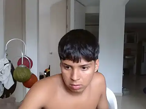 twinks004 online show from May 23, 3:06 pm