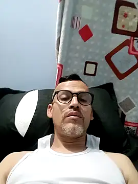 jairo43 online show from May 8, 2:50 pm