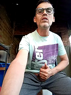 jairo43 online show from April 30, 5:31 pm