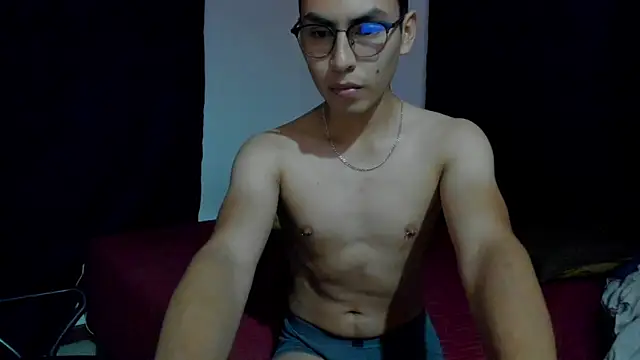 AntoniodeArmas online show from May 4, 2:35 am
