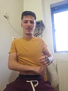 denysio89 online show from July 13, 5:59 pm