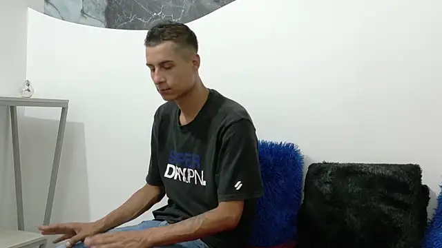 cameronsilverman online show from June 30, 7:48 pm