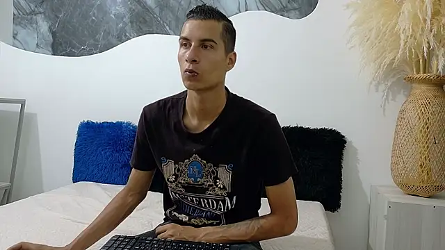 cameronsilverman online show from July 14, 7:31 pm
