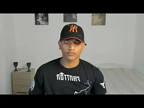 Ian Arcia online show from May 30, 9:15 pm