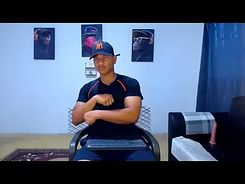Ian Arcia online show from May 20, 10:38 pm