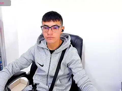 Alexx bigcockk  online show from July 22, 3:48 pm
