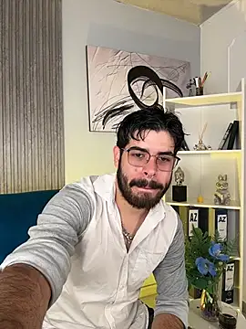 DomBoy  online show from July 13, 8:22 pm