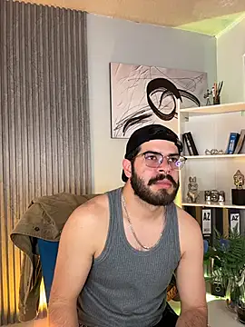 DomBoy  online show from July 21, 8:22 pm
