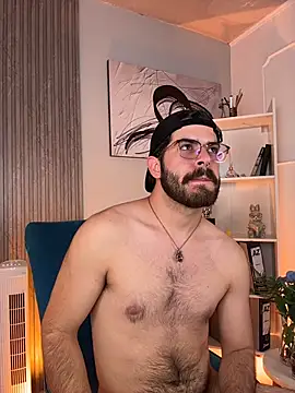 DomBoy  online show from July 10, 8:10 pm