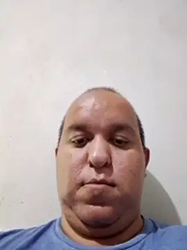 Bryan9827 online show from May 2, 6:27 am