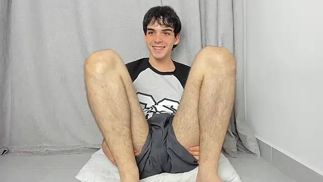 VelvetEsteven online show from May 20, 4:35 pm