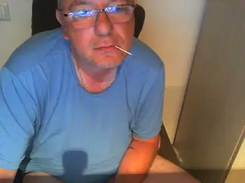 GeorgeCarlo online show from May 18, 6:01 pm