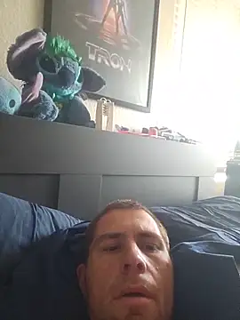 nerdyginger3036 online show from June 8, 9:49 pm