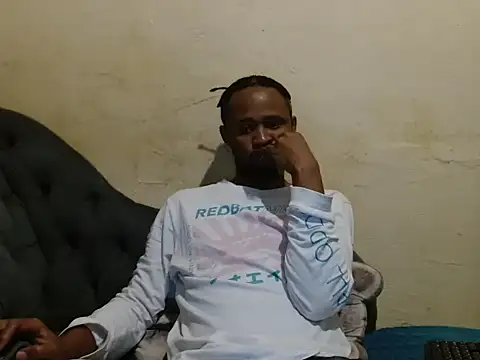 xxTroyX online show from May 28, 7:45 pm
