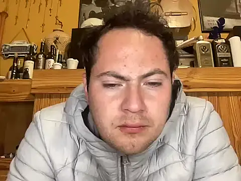 alecsgzz online show from May 15, 4:20 am