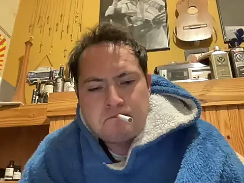 alecsgzz online show from May 13, 3:58 am