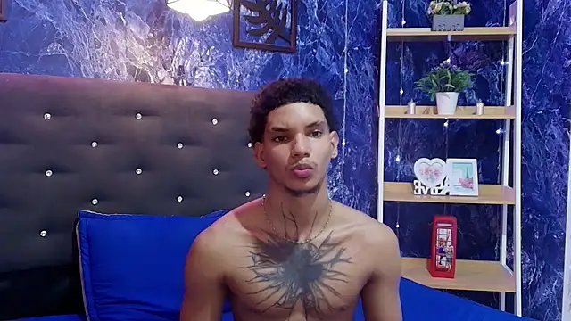 kai storm77 online show from July 28, 10:42 pm
