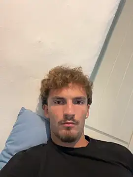 Albert daddyyy online show from June 30, 4:41 pm