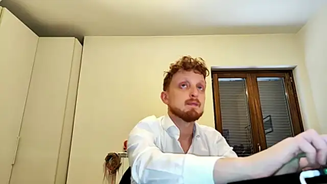 Red dragon94 online show from May 7, 3:56 pm