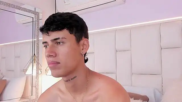 JacobFerrer online show from June 26, 5:37 pm