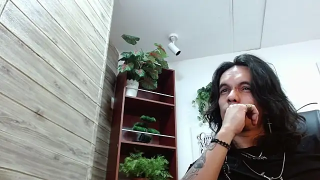 crow john online show from May 6, 7:25 pm