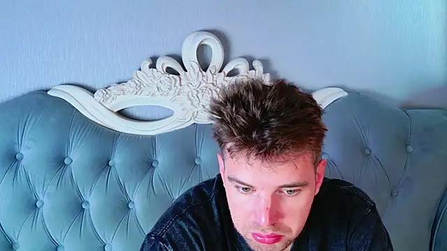 ArthurMeyers online show from July 5, 8:21 am
