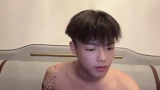 LY-0101 online show from May 15, 4:04 pm