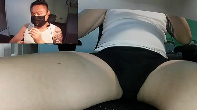 mrcake666 online show from May 20, 1:17 pm
