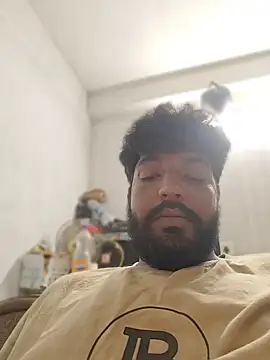 smallIdick 69 online show from May 17, 5:53 pm