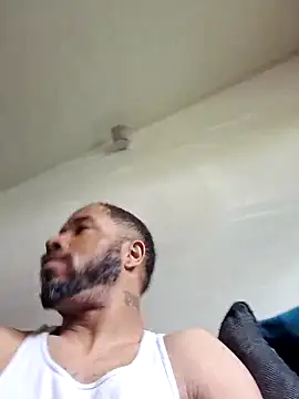 yoursexydaddy8181 online show from May 30, 12:05 pm