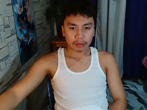 urasiankevin online show from July 24, 6:04 pm
