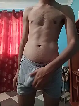 niyeksgiiir online show from May 24, 2:12 pm