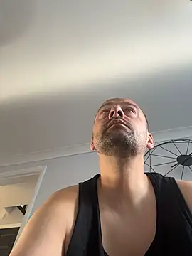 NakedAndrewHot online show from August 2, 7:06 am