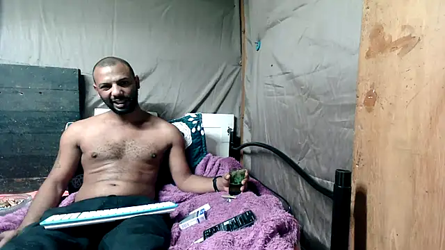 Camodick online show from June 16, 2:52 pm