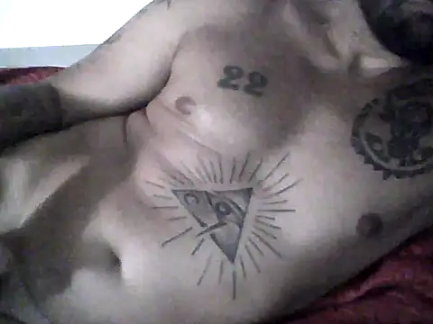Alessandromagno8 online show from June 7, 12:45 pm