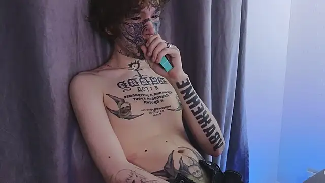 Emo   boy online show from June 4, 9:32 pm
