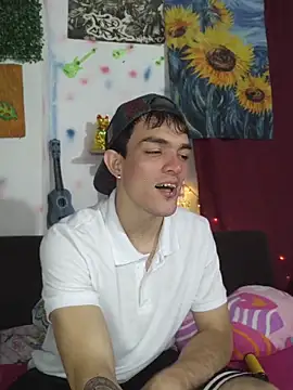 Maykiinn online show from May 16, 1:25 am