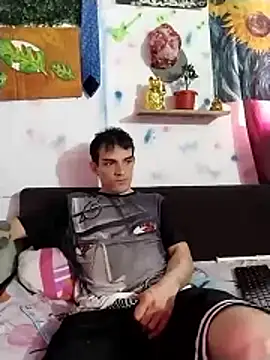 Maykiinn online show from May 29, 8:30 pm