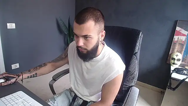 OscarWillss online show from July 2, 7:03 am