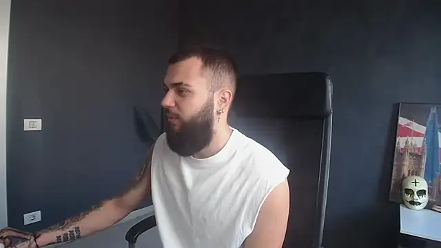 OscarWillss online show from July 20, 4:40 am