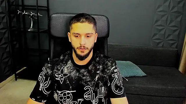TroyWadee online show from July 13, 4:36 am