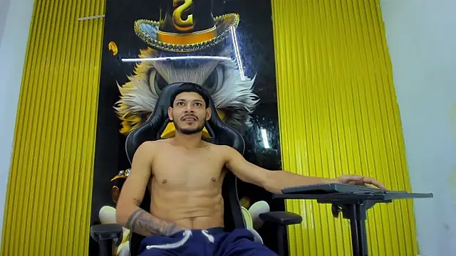 Sexy Boy203 online show from May 21, 8:02 pm