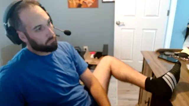 dannyboyx69 online show from May 23, 10:15 pm