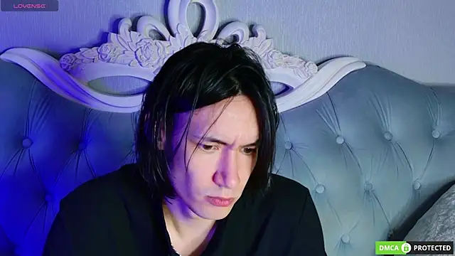CalvinChapman online show from June 8, 6:42 pm