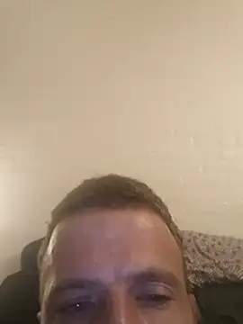 Travis465 online show from July 13, 8:05 am