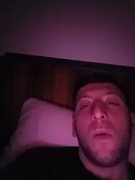 VincentZe99 online show from May 16, 1:36 am