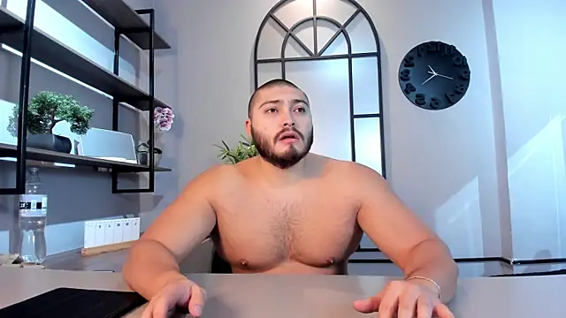 Darius Wolfe online show from May 24, 11:27 am