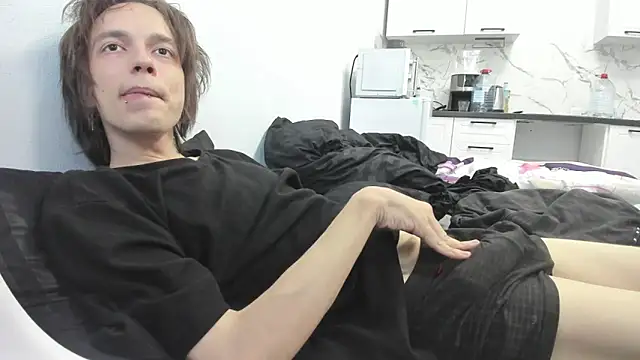 Nolan Sagee online show from July 9, 3:38 pm